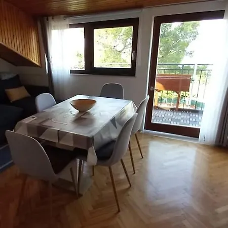 Апартаменты Lavanda, 50m From The Beach, Sea View