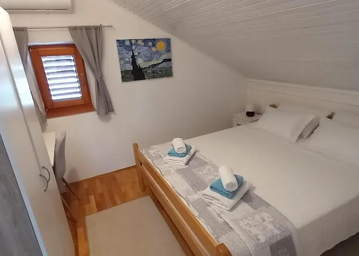 Lavanda, 50m From The Beach, Sea View *