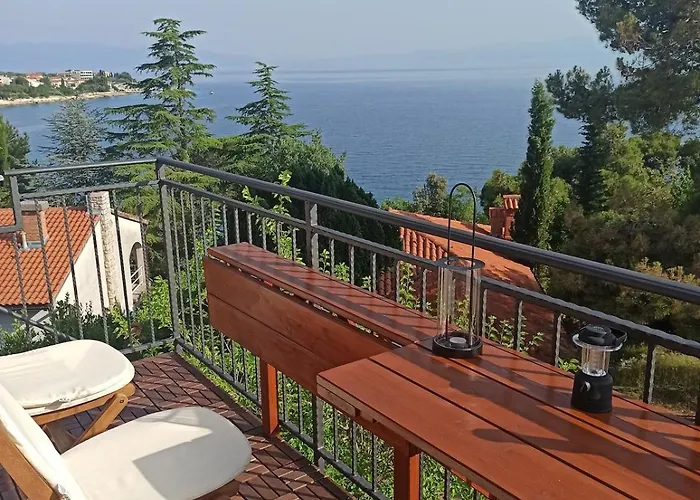 Lavanda, 50m From The Beach, Sea View Διαμέρισμα *